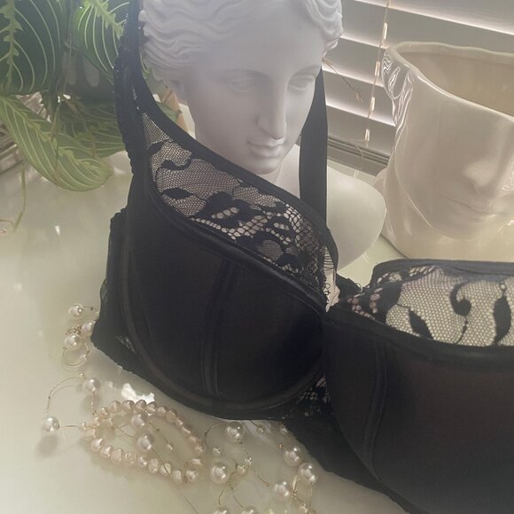 GORSENIA beautiful New black bra ,underwire size 40 E - Picture 5 of 5